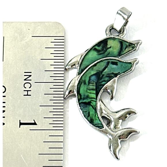 Vintage Abalone Shell Dolphin Pendant Silver Tone Ocean Sea Life Jewelry - Picture 2 of 3